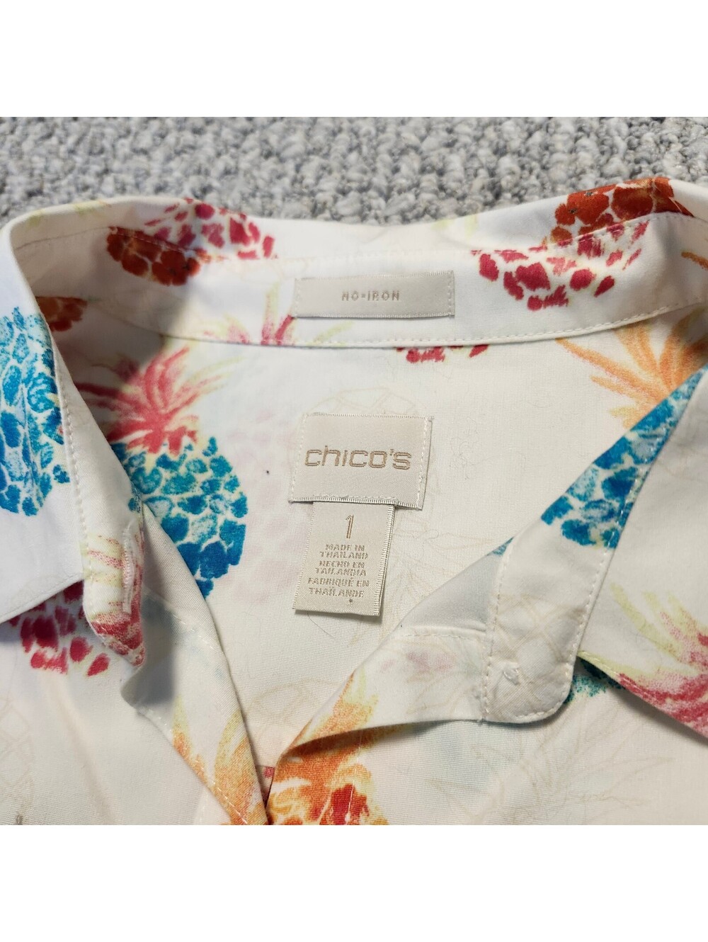 Chico's Pineapple Print Button-Up Multicolor Shirt Size 1 - Picture 6 of 7